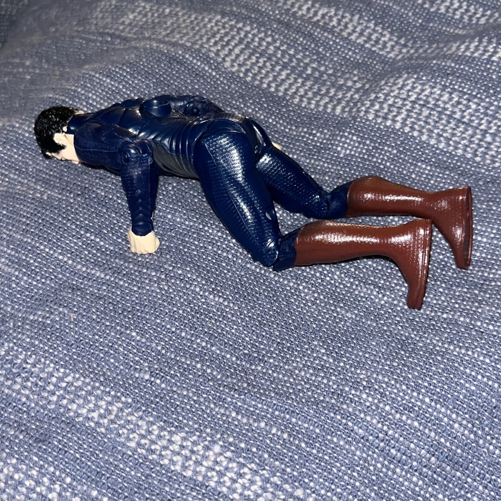 Superman Action Figure - Picture 9 of 9